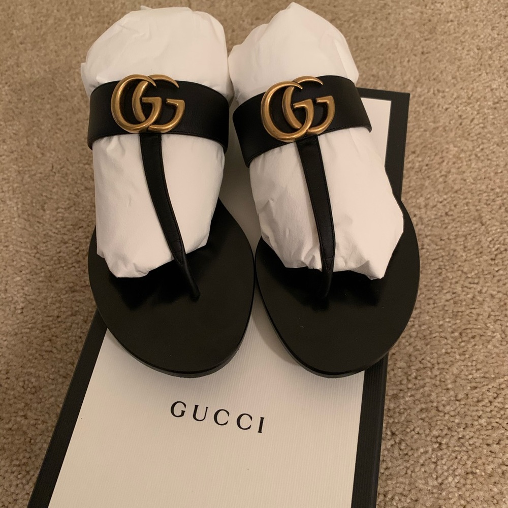 Gucci T-Strap Sandals